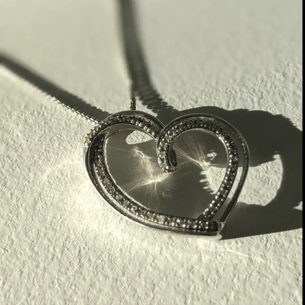 Silver heart diamante necklace